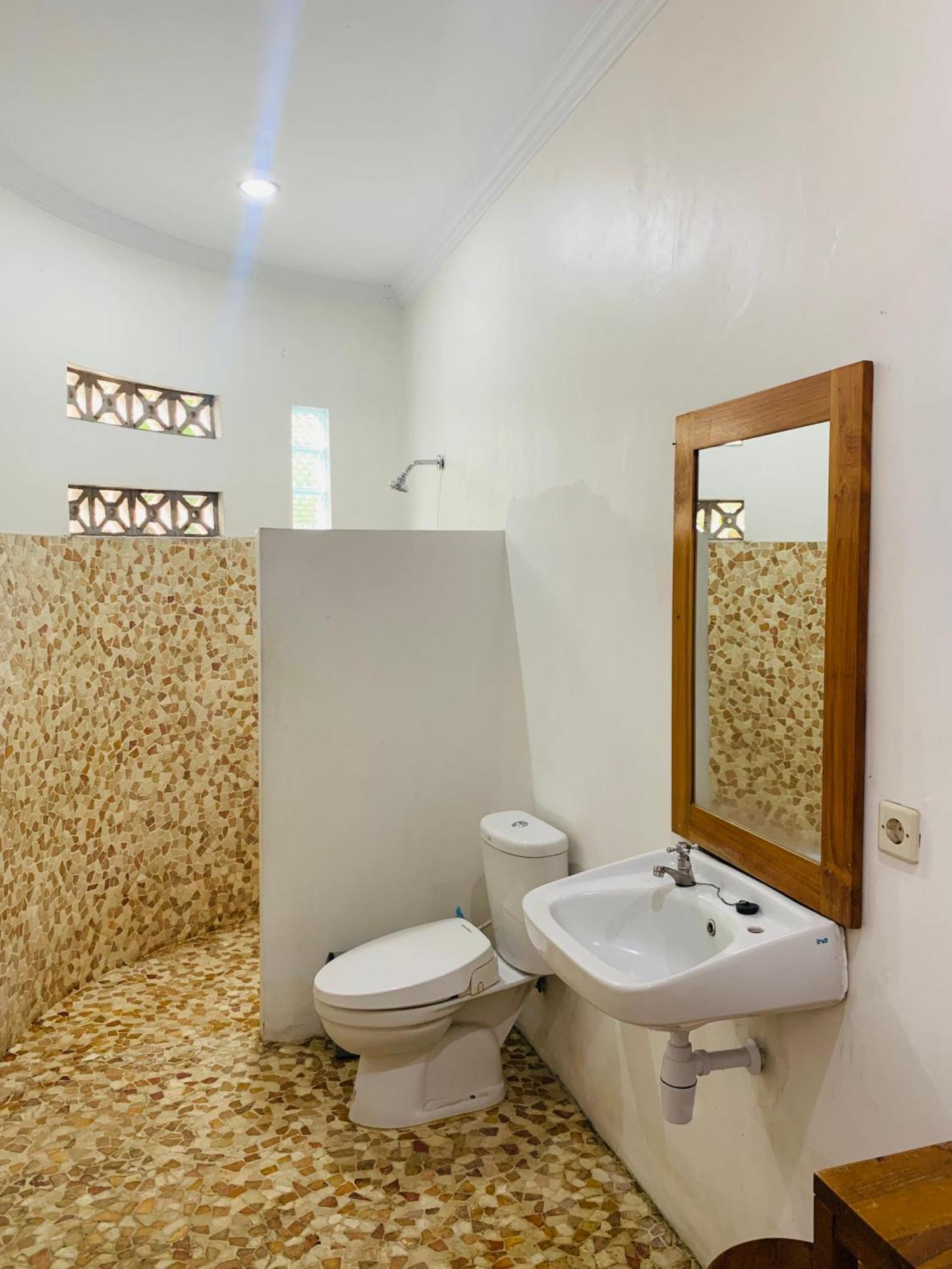 Villa Bougenville Yogyakarta Exteriör bild